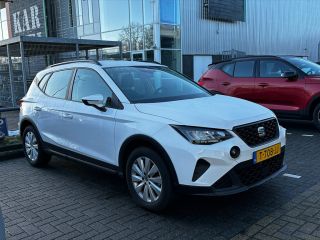 Seat Arona 1.0 TSI Style | All-seasons  | Lichtmetalen velgen 16" | Parkeersensor achter | Radio