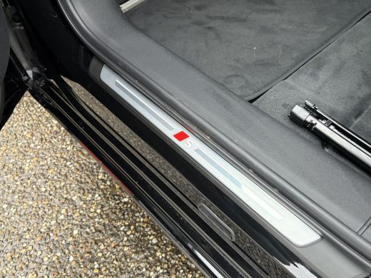 Audi A6 Avant e-tron Avant e-tron S edition 83kWh 286pk 21" LM velgen | 360&deg; camera | Leder ActivLease financial lease