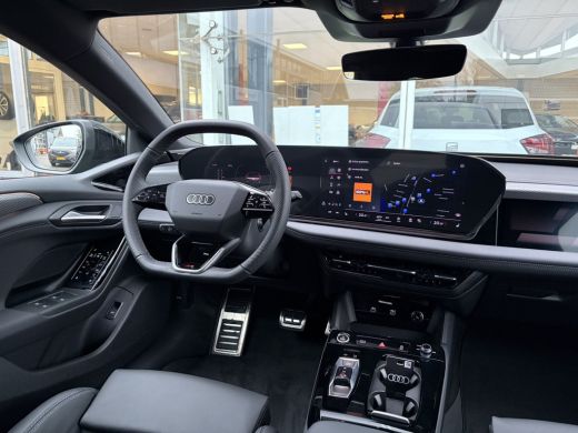 Audi A6 Avant e-tron Avant e-tron S edition 83kWh 286pk 21" LM velgen | 360&deg; camera | Leder ActivLease financial lease