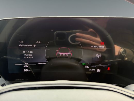 Audi Q6 e-tron Advanced edition 83 kWh ActivLease financial lease