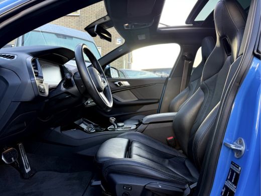 BMW 2 Serie Gran Coup&eacute; 218i High Executive M-Sport Panoramadak, Harman/Kardon ActivLease financial lease