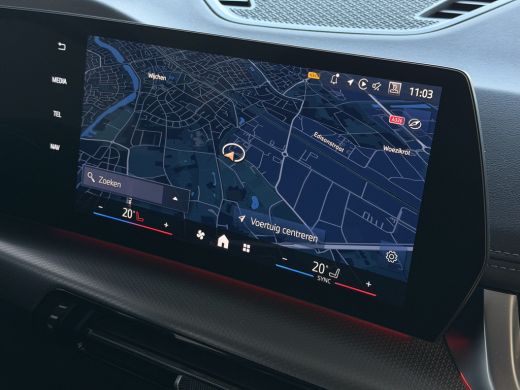 BMW X1 XDRIVE 25E M-SPORT LED PANO.SCHUIFDAK ELEK.KLEP NAVI STOELVERW M-SHADOW LINE ELEK.STOEL ZWARTE.HE... ActivLease financial lease