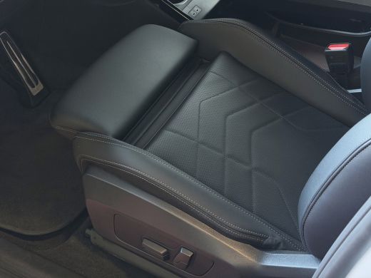 BMW X1 XDRIVE 25E M-SPORT LED PANO.SCHUIFDAK ELEK.KLEP NAVI STOELVERW M-SHADOW LINE ELEK.STOEL ZWARTE.HE... ActivLease financial lease