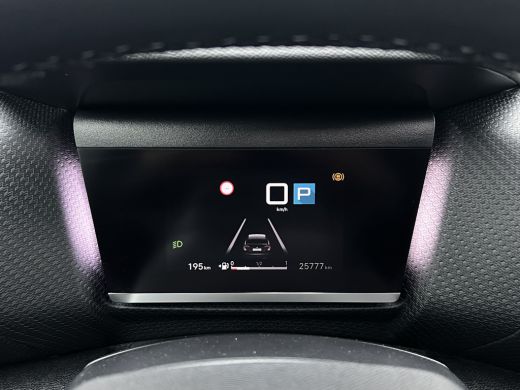 Citroën C4 1.2 Puretech Shine | Pano | Carplay | LED | Camera | HUD ActivLease financial lease