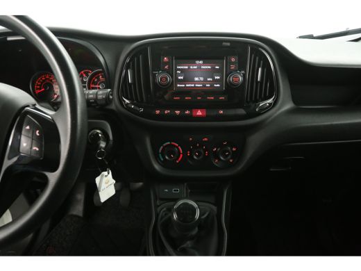 Fiat Dobl&ograve; 1.6 MJ ECO JET 105PK | Euro6 | 3-Zits | Airco | Cruise | Trekh. | Navigatie ActivLease financial lease