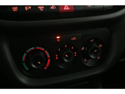 Fiat Dobl&ograve; 1.6 MJ ECO JET 105PK | Euro6 | 3-Zits | Airco | Cruise | Trekh. | Navigatie ActivLease financial lease