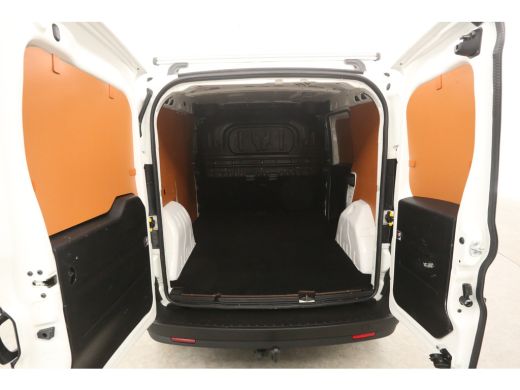 Fiat Dobl&ograve; 1.6 MJ ECO JET 105PK | Euro6 | 3-Zits | Airco | Cruise | Trekh. | Navigatie ActivLease financial lease