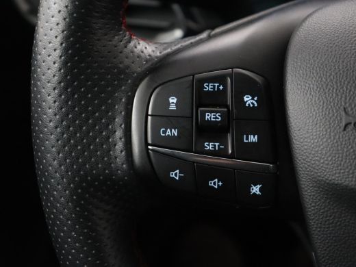 Ford Fiesta 1.0 EcoBoost ST-Line X | Stoel & stuurverwarming | Trekhaak | Camera | Adaptive cruise | Carplay ... ActivLease financial lease