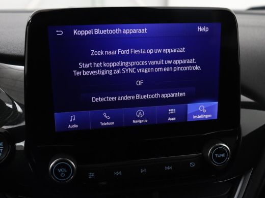 Ford Fiesta 1.0 EcoBoost ST-Line X | Stoel & stuurverwarming | Trekhaak | Camera | Adaptive cruise | Carplay ... ActivLease financial lease