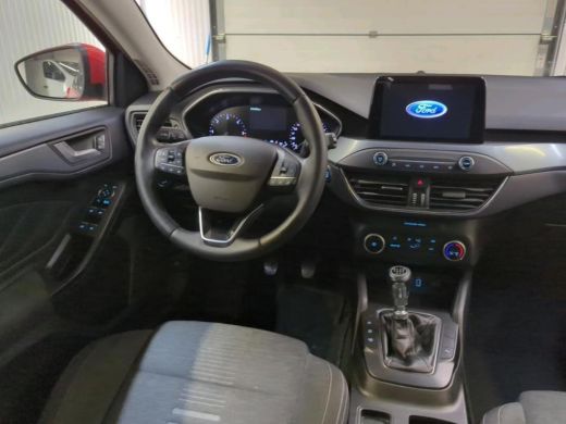 Ford Focus 1.5D 120PK Euro6 Active Business / Trekhaak / Navigatie / Airco / Pdc.V+A / Xenon / B&O Radio mul... ActivLease financial lease