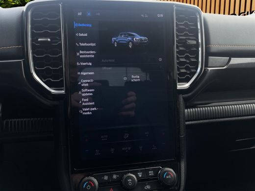 Ford Ranger Wildtrak PHEV Raptor Edition | 5-Persoons | 3500KG Trekgewicht | Rollertop | Trekhaak | Achteruit... ActivLease financial lease