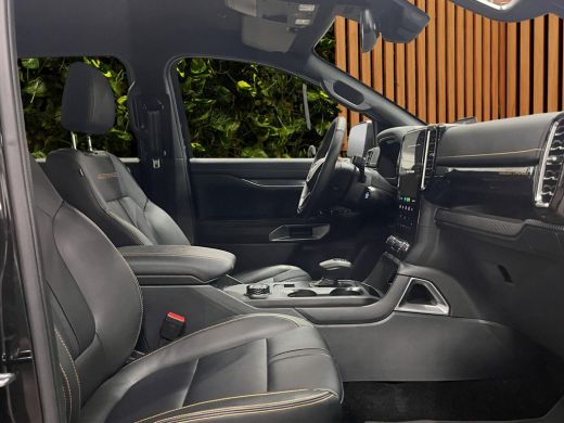 Ford Ranger Wildtrak PHEV Raptor Edition | 5-Persoons | 3500KG Trekgewicht | Rollertop | Trekhaak | Achteruit... ActivLease financial lease