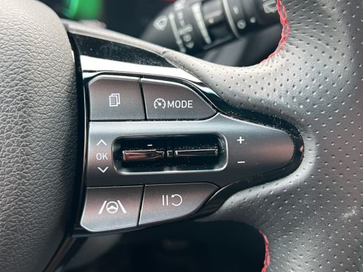 Hyundai i30 1.5 T-GDi 160pk MHEV N-Line | Premium audio | Camera | Trekhaak | Elektrische bestuurdersstoel me... ActivLease financial lease