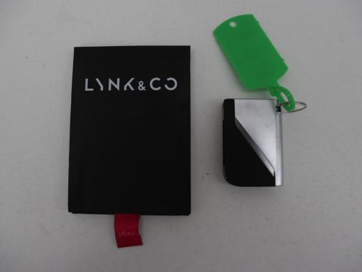 Lynk & Co 01 1.5 Plug In | Panoramadak | Infinity by Harman | Camera | Adaptive cruise | Stoelverwarming | Car... ActivLease financial lease