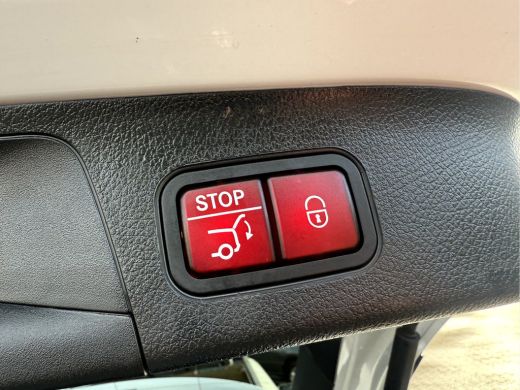 Mercedes-Benz EQA 250 Business Solution AMG 67 kWh SOH 96.3%, Panoramadak, 360 camera ActivLease financial lease