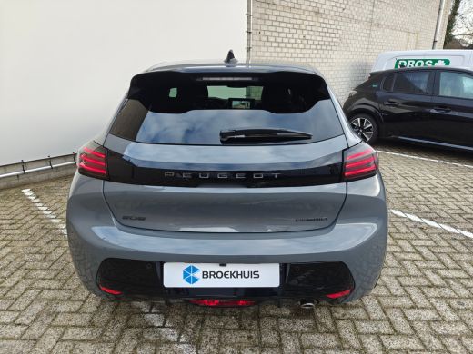 Peugeot 208 GT | Armsteunen op de voorportieren bekleed met kunstleder met groen sierstiksel (GT-Line) | Clim... ActivLease financial lease