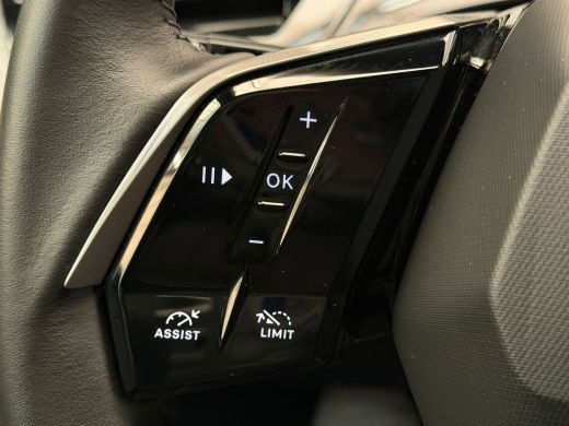 Peugeot 3008 1.2 Hybrid 136 Allure Navigatie | Camera | Cruise | Climate | Apple Carplay/Android Auto | | Appl... ActivLease financial lease