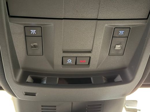 Peugeot 3008 1.2 Hybrid 136 Allure Navigatie | Camera | Cruise | Climate | Apple Carplay/Android Auto | | Appl... ActivLease financial lease