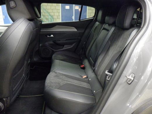 Peugeot 408 1.2 Hybrid 136 e-DCS6 GT | Automaat | Navigatie | Camera | Mild Hybrid | Apple carplay | 41.000km | ActivLease financial lease