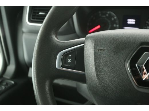 Renault Master T35 2.3 dCi 180PK L2H2 | Airco | Camera | Cruise | 3-Zits | Trekh. | Navi | Carplay | Parkeersens. ActivLease financial lease