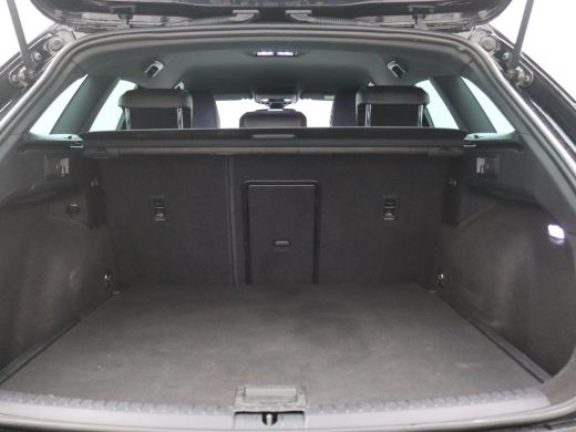 Seat Leon Sportstourer 1.5 TSI FR Business Intense 130PK Trekhaak, 17" LM Velgen, Cruise Controle, PDC Voor... ActivLease financial lease