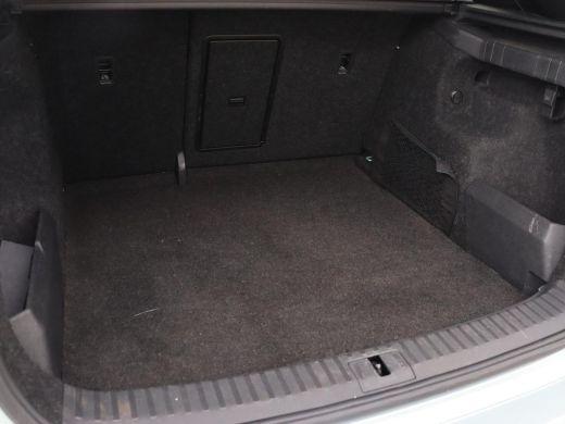 Skoda Enyaq iV 80 Sportline | Panoramadak | Head-Up | Stoelverwarming | Adaptive cruise | 360 Camera | Leder/Alc... ActivLease financial lease