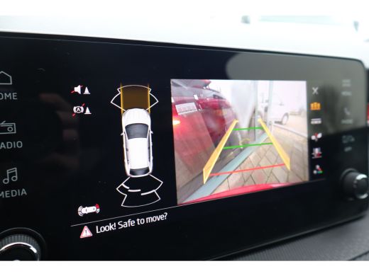 Skoda Fabia 1.0 TSI Monte Carlo 95PK | Achteruitrijcamera | Apple Carplay/Android Auto|telefoonintegratie pre... ActivLease financial lease