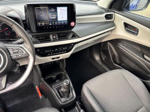 Suzuki Swift 1.2 Select Smart Hybrid | 06-10141018 Voor meer informatie ActivLease financial lease