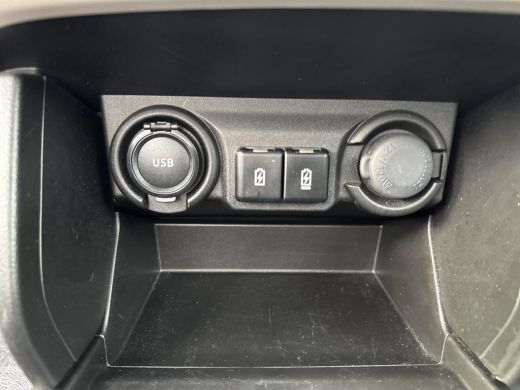 Suzuki Swift 1.2 Select Smart Hybrid | 06-10141018 Voor meer informatie ActivLease financial lease