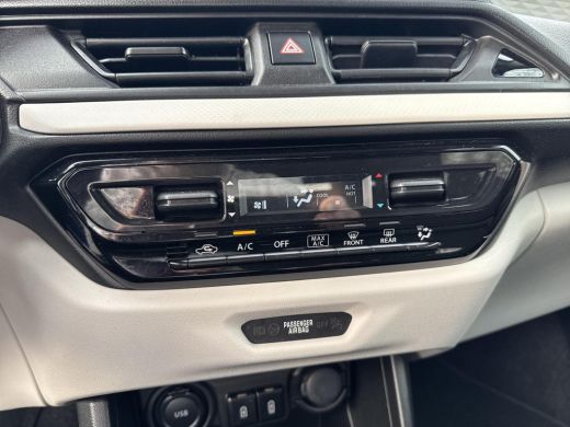 Suzuki Swift 1.2 Select Smart Hybrid | 06-10141018 Voor meer informatie ActivLease financial lease