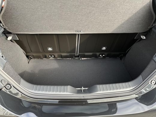 Toyota Aygo Hybrid 115 envy | Uit voorraad leverbaar | &euro; 500 extra inruilwaarde | ActivLease financial lease