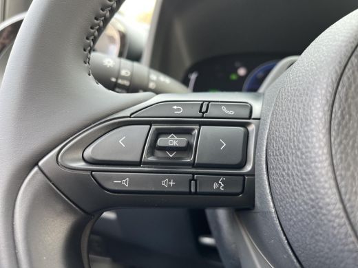 Toyota Aygo Hybrid 115 envy | Uit voorraad leverbaar | &euro; 500 extra inruilwaarde | ActivLease financial lease