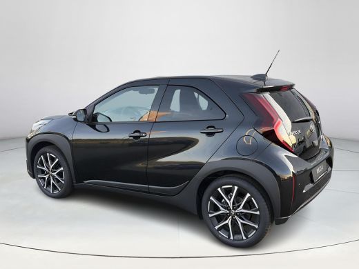 Toyota Aygo Hybrid 115 GR Sport ActivLease financial lease