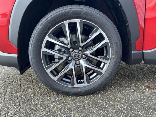 Toyota Corolla Cross Hybrid 140 Dynamic ActivLease financial lease