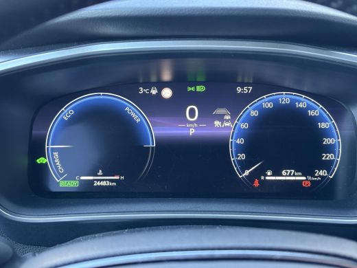 Toyota Corolla Touring Sports Hybrid 140 Dynamic **STOELVERWARMING/ KEYLESS/ PARKEERSENSOREN/ GARANTIE** ActivLease financial lease