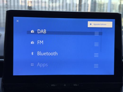 Toyota Corolla Touring Sports Hybrid 140 Dynamic **STOELVERWARMING/ KEYLESS/ PARKEERSENSOREN/ GARANTIE** ActivLease financial lease