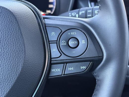 Toyota Corolla Touring Sports Hybrid 140 Dynamic **STOELVERWARMING/ KEYLESS/ PARKEERSENSOREN/ GARANTIE** ActivLease financial lease