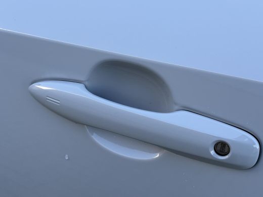 Toyota Corolla Touring Sports Hybrid 140 Dynamic **STOELVERWARMING/ KEYLESS/ PARKEERSENSOREN/ GARANTIE** ActivLease financial lease