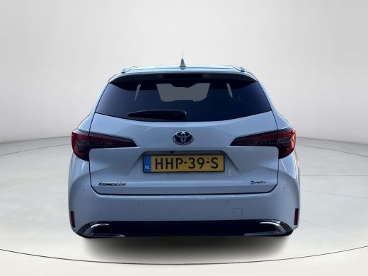 Toyota Corolla Touring Sports Hybrid 140 Dynamic **STOELVERWARMING/ KEYLESS/ PARKEERSENSOREN/ GARANTIE** ActivLease financial lease
