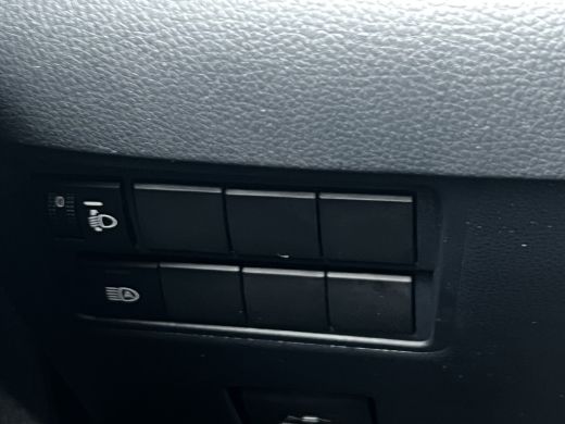 Toyota Yaris 1.5 Hybrid Dynamic | ACC | Dodehoek | LED | Carplay | Camera | PDC ActivLease financial lease