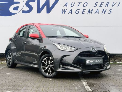 Toyota Yaris 1.5 Hybrid Dynamic | ACC | Dodehoek | LED | Carplay | Camera | PDC ActivLease financial lease