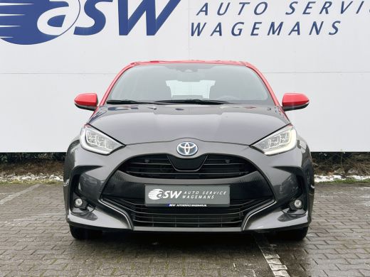 Toyota Yaris 1.5 Hybrid Dynamic | ACC | Dodehoek | LED | Carplay | Camera | PDC ActivLease financial lease