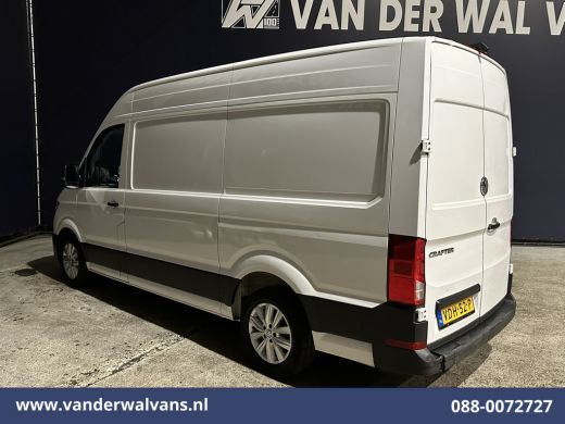 Volkswagen Crafter 2.0 TDI 141pk L3H3 L2H2 Euro6 Airco | Navigatie | Camera | LED | Apple Carplay | Adaptieve Cruise... ActivLease financial lease