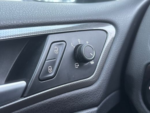 Volkswagen Golf Variant Variant 1.0 TSI Highline | Stoelverwarming | Parkeer Sensoren | Adaptive Cruise ActivLease financial lease