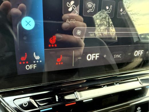 Volkswagen ID.3 First Plus 58 kWh SOH 92.8%, Camera, Trekhaak, 19''Lmv ActivLease financial lease