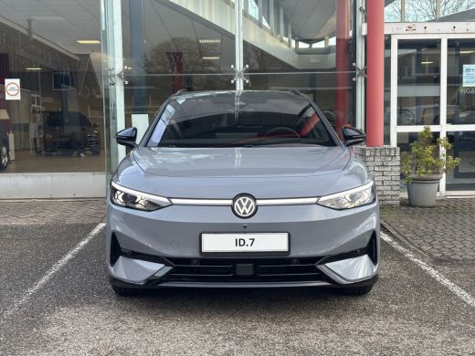 Volkswagen ID.7 Pro Limited Edition 77kWh 286pk | 20" LM velgen | Matrix LED | Head-up display ActivLease financial lease