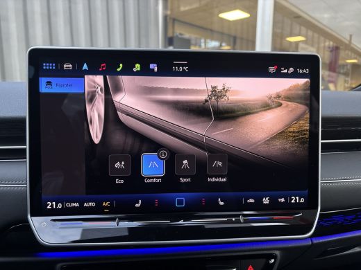 Volkswagen ID.7 Pro Limited Edition 77kWh 286pk | 20" LM velgen | Matrix LED | Head-up display ActivLease financial lease