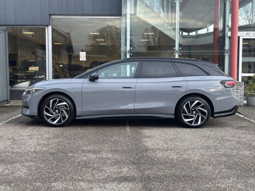 Volkswagen ID.7 Pro Limited Edition 77kWh 286pk | 20" LM velgen | Matrix LED | Head-up display ActivLease financial lease