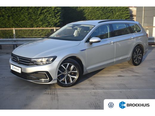 Volkswagen Passat Variant 1.4 218PK TSI PHEV GTE Business | Stoelverwarming voor | Climatronic 3-zones | Achteruitr...