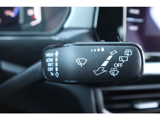 Volkswagen T-Cross 1.0 TSI Life Edition 115PK | Achteruitrijcamera | Hill hold functie | Keyless entry/start ActivLease financial lease